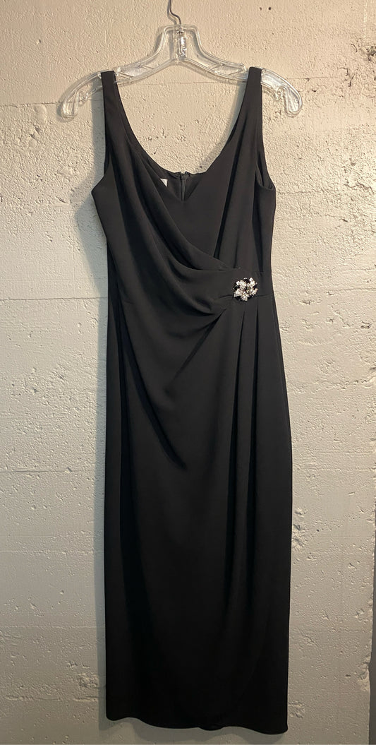 David Warren Black Sleeveless Evening Gown Size 6