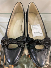 Load image into Gallery viewer, Black Talbots Flats - Divine Consign Furniture

