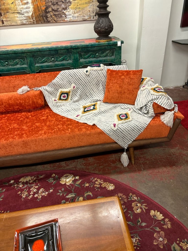 Blanket - Divine Consign Furniture